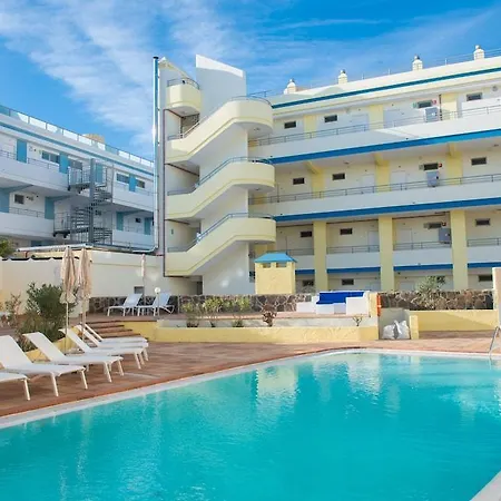 Dolores - Adults Recommended * Playa del Ingles (Gran Canaria)